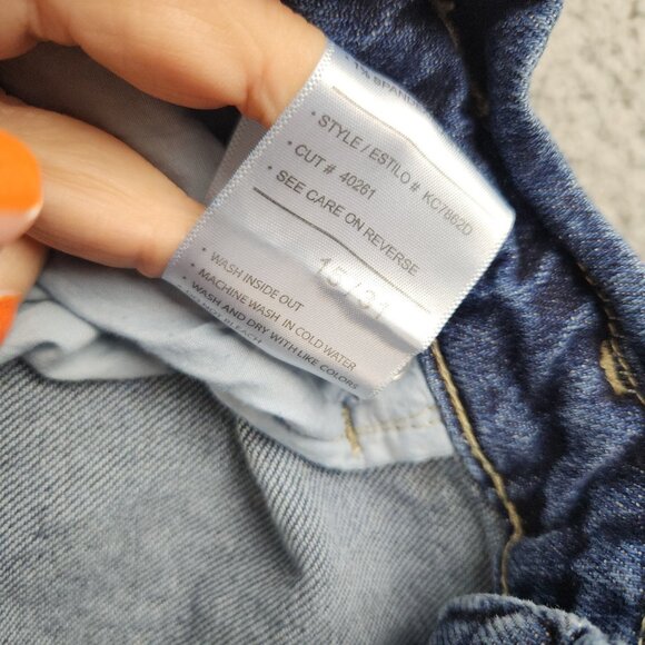 KanCan Jeans Womens 15/31 Plus Curvy High Rise Distressed Knee Mom Stretch Pants - Picture 9 of 11